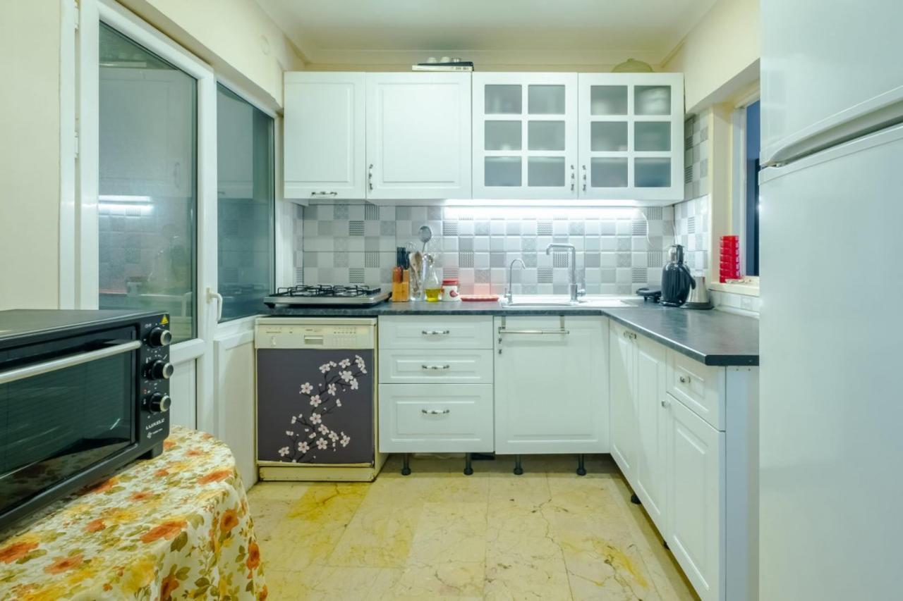Lovely Flat Near Popular Attractions In Kadikoy Appartement Istambul
